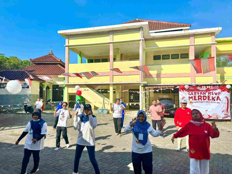Penutupan Perayaan HUT RI ke-80 RSUD Waru Pamekasan